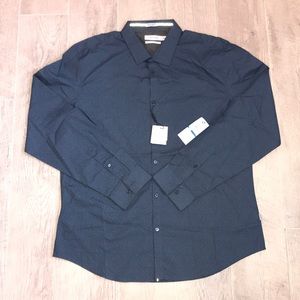 NEW WITH TAG Calvin Klein Slim Fit Casual Shirt
